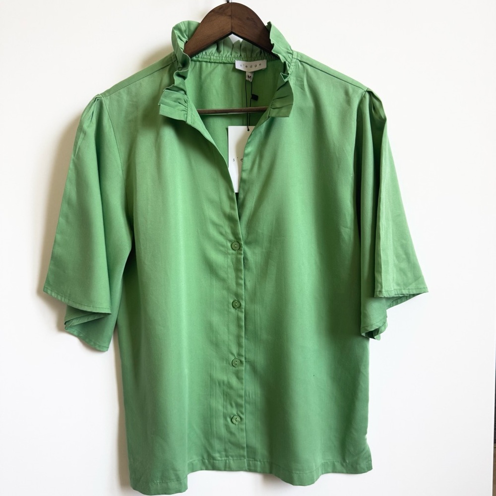 s'edge Sage Green Short Sleeve Blouse Size Medium 100% Tencel Sustainable NWT